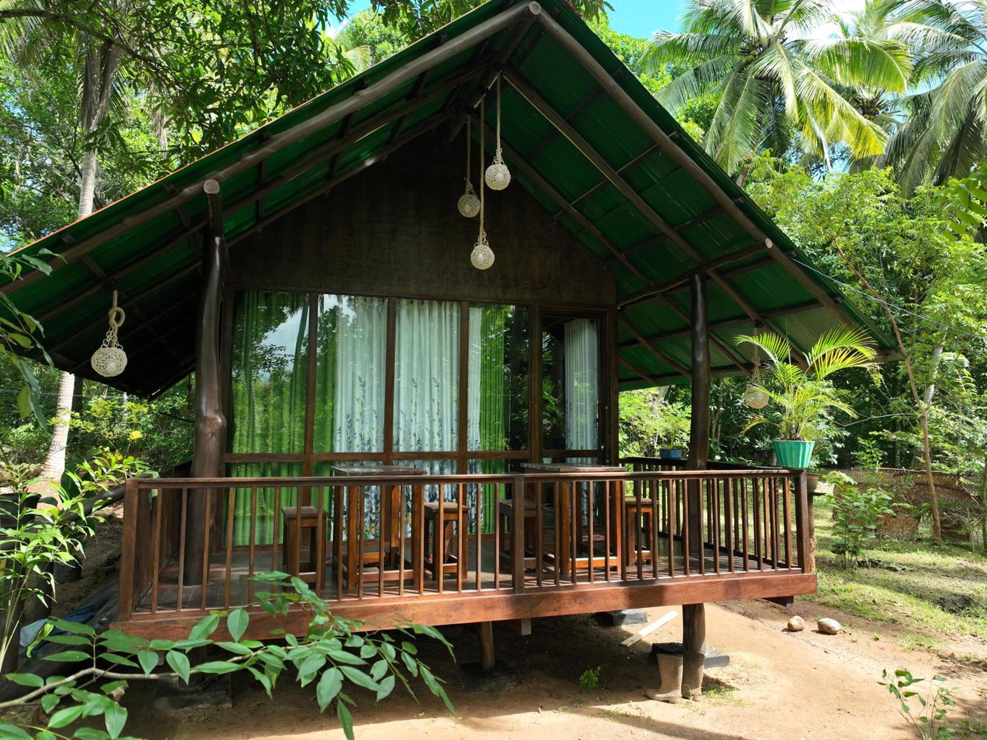 Отель Coconut Tree House Удавалаве Экстерьер фото