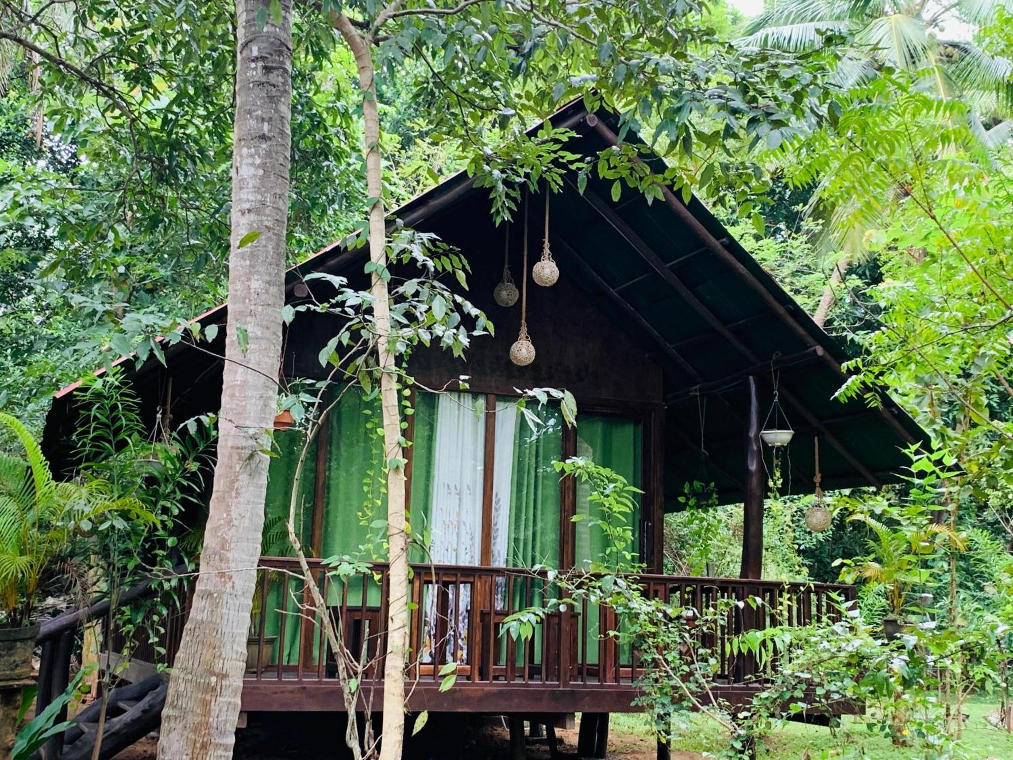 Отель Coconut Tree House Удавалаве Экстерьер фото